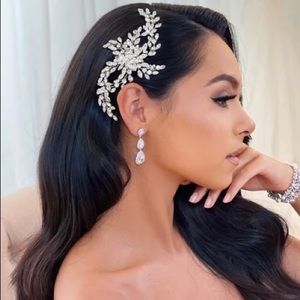Bridal Styles Boutique Swarovski Crystal Hairpiece